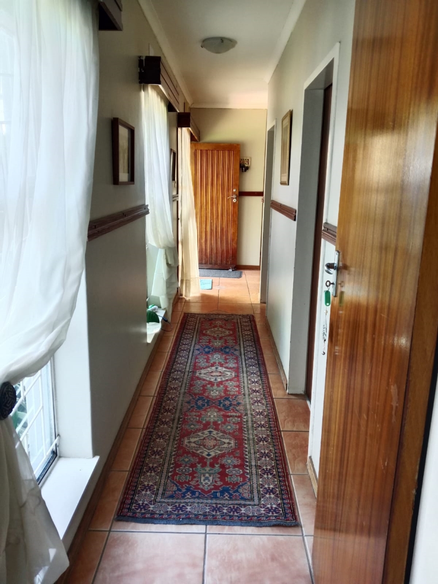4 Bedroom Property for Sale in Flamingo Park Free State